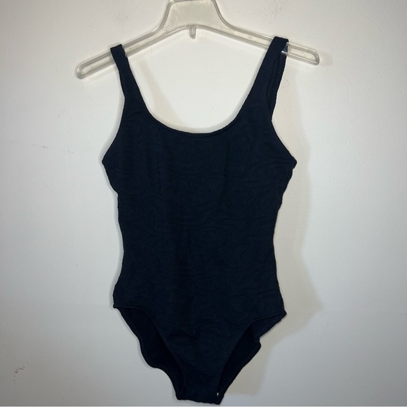 Mainstream Vintage Black Textured One Piece Swimsuit Size 12 - Picture 7 of 9